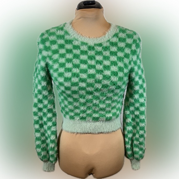 Zara Sweaters - Zara Cropped Checkered Sweater